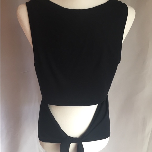 Fabletics Black Workout Tank Medium - Picture 5 of 8
